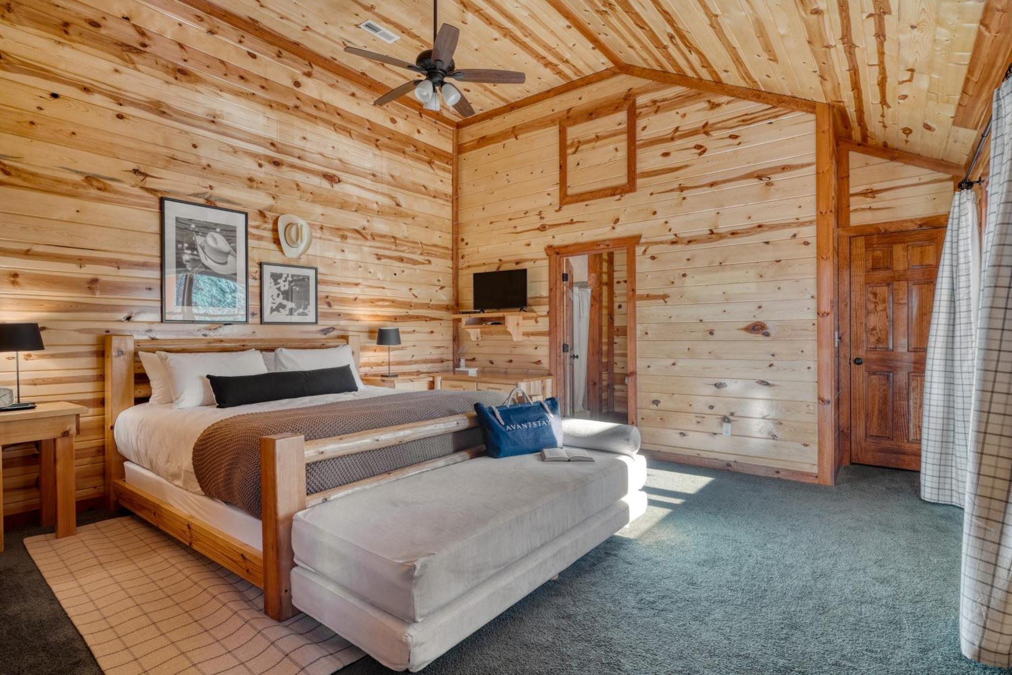 Sycamore By Avantstay Spectacular Mountain Home W Indoor Pool Hot Tub Home Theatre Fire Pit เซอเวียร์วีล ภายนอก รูปภาพ