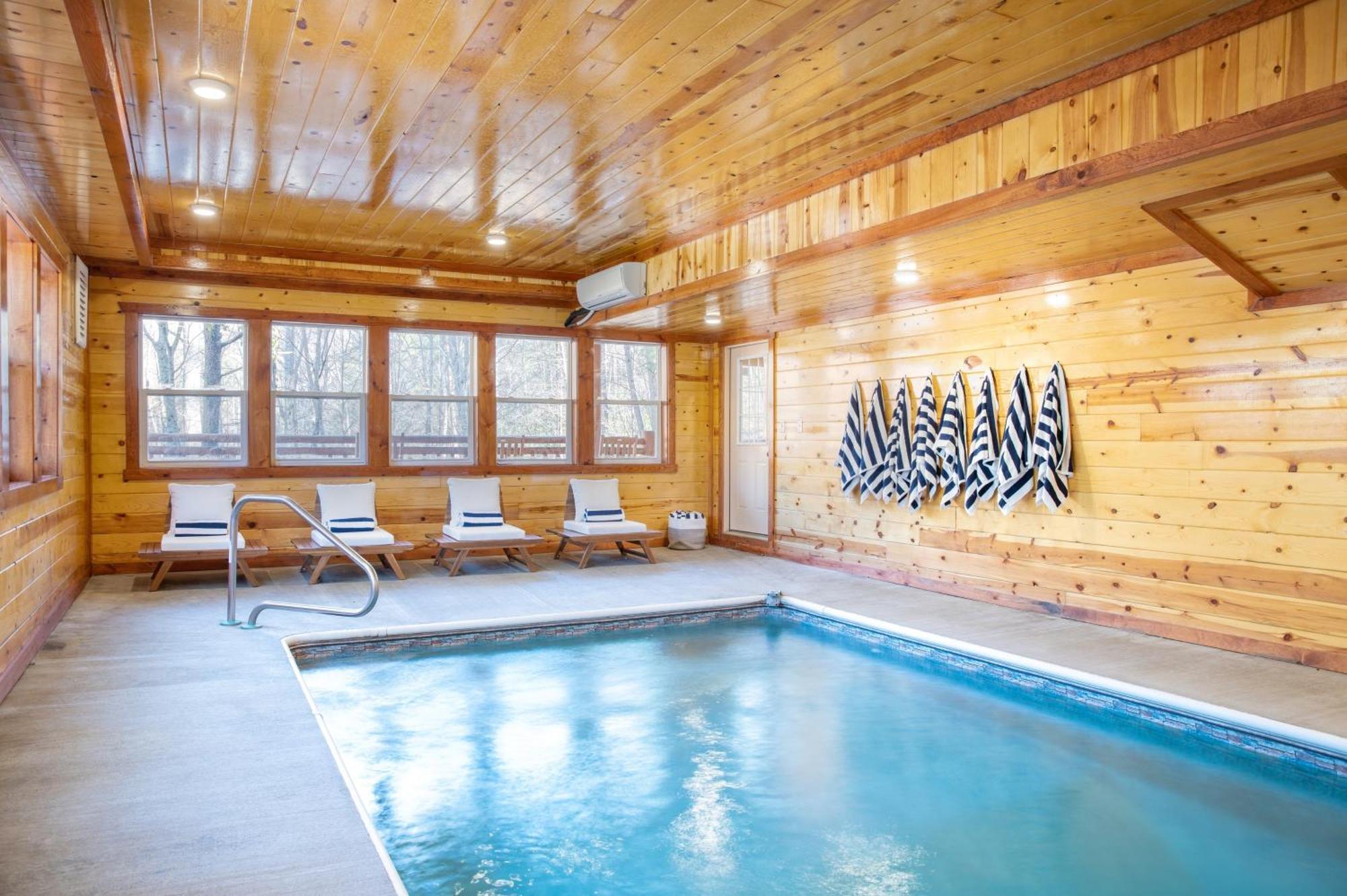 Sycamore By Avantstay Spectacular Mountain Home W Indoor Pool Hot Tub Home Theatre Fire Pit เซอเวียร์วีล ภายนอก รูปภาพ