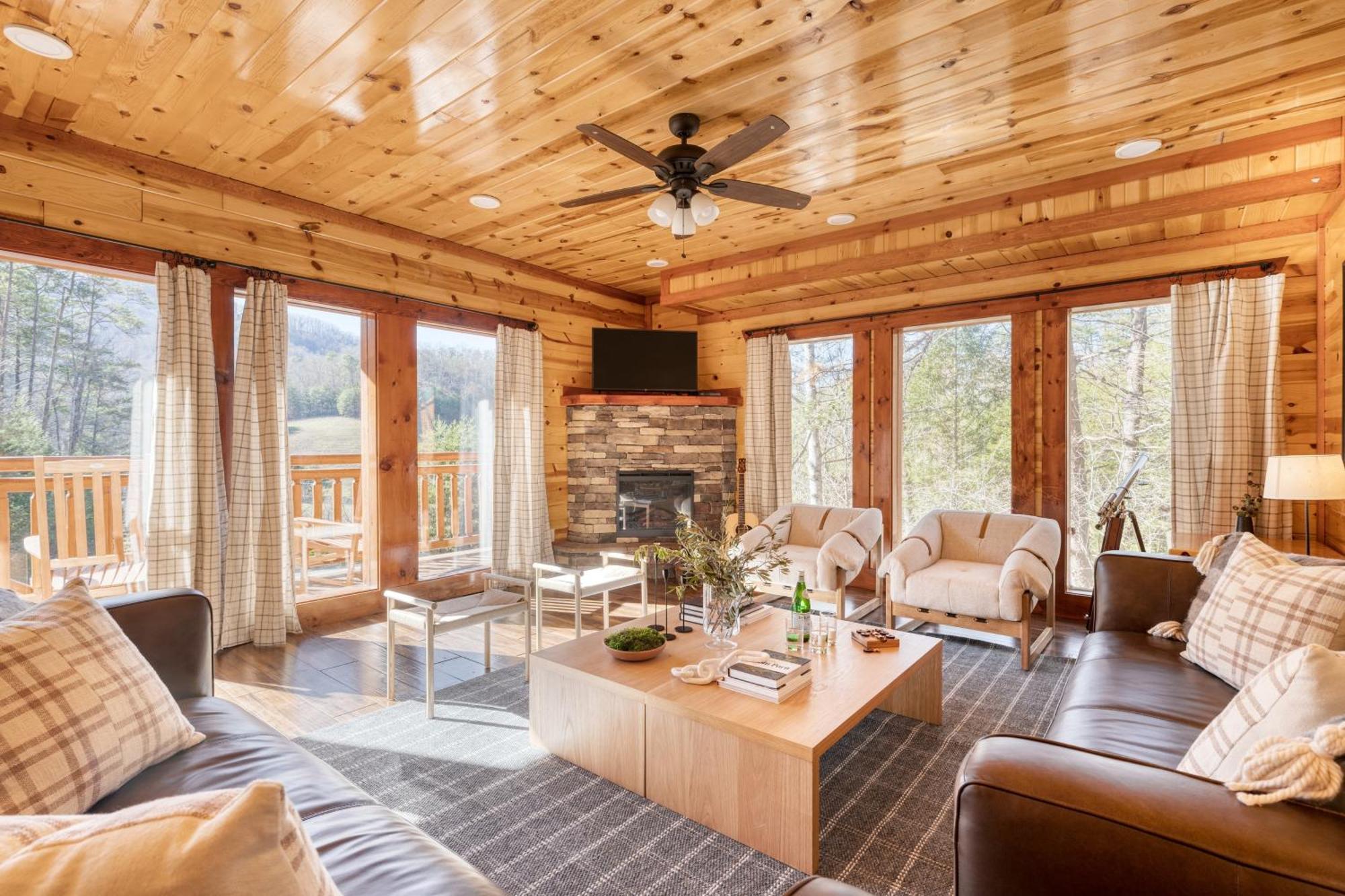 Sycamore By Avantstay Spectacular Mountain Home W Indoor Pool Hot Tub Home Theatre Fire Pit เซอเวียร์วีล ภายนอก รูปภาพ